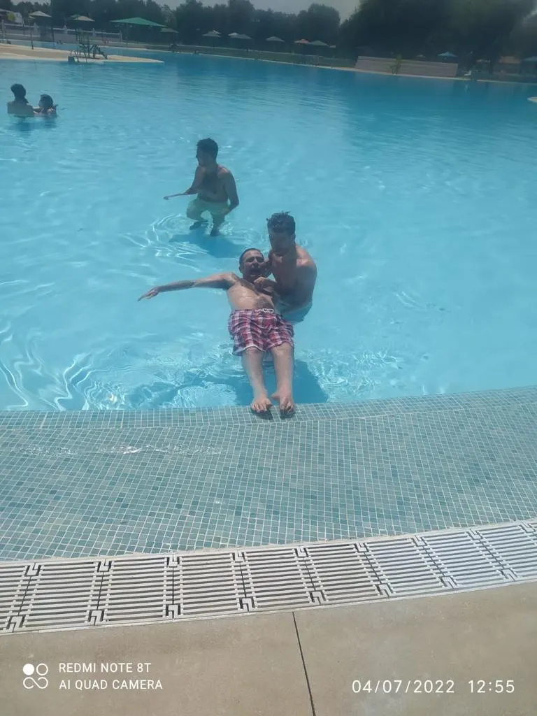 piscina-adaptada-daño-cerebral-adquirido-club-campo-sevilla