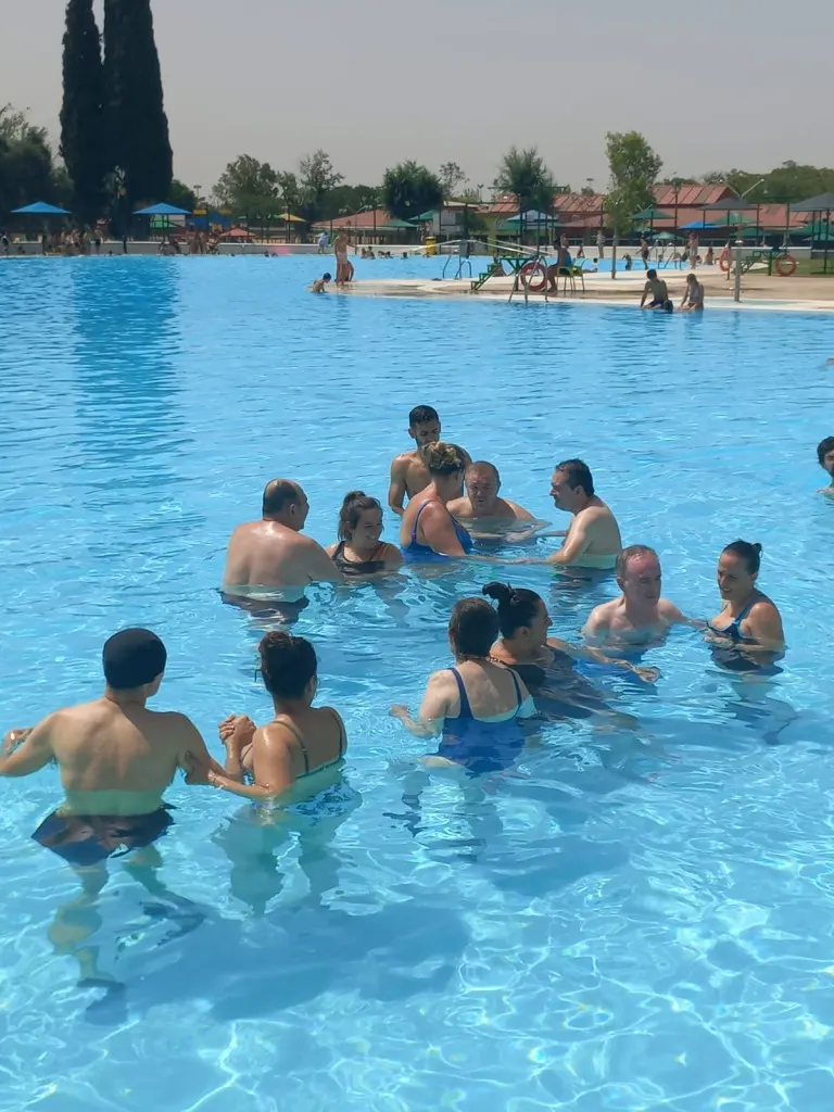piscina-adaptada-daño-cerebral-adquirido-sevilla-ictus-traumatismo