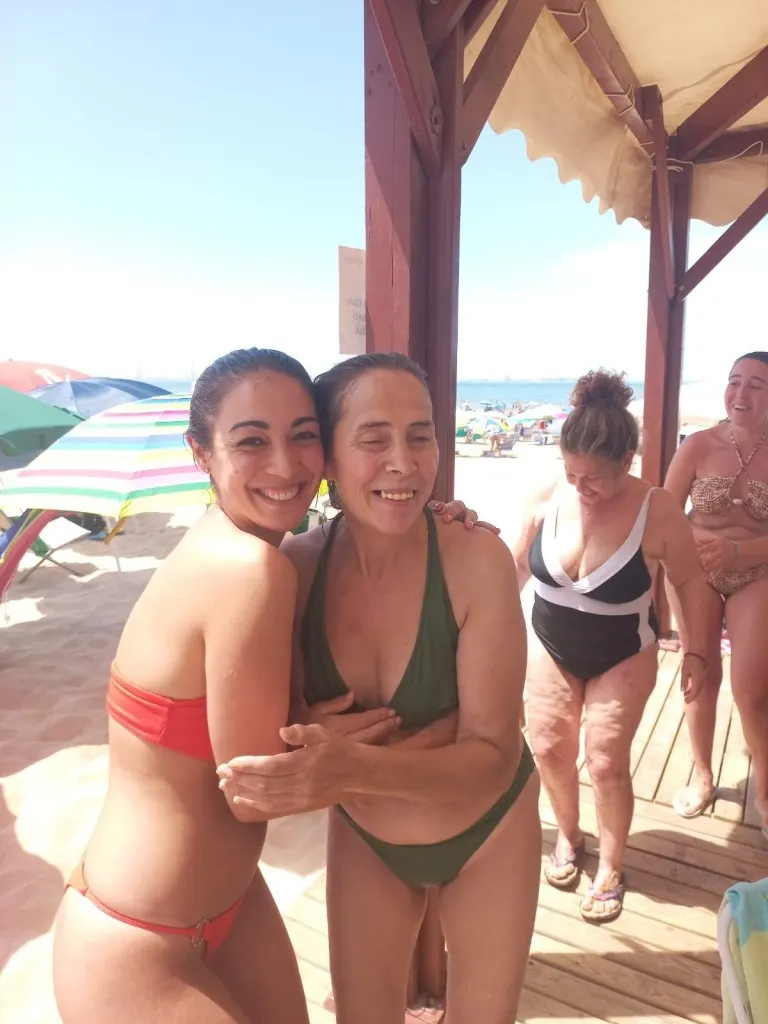 ocio-inclusivo-playa-daño-cerebral-sevilla-ictus