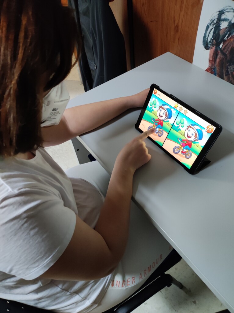 tablets-neurorrehabilitacion-daño-cerebral-adquirido-infantil